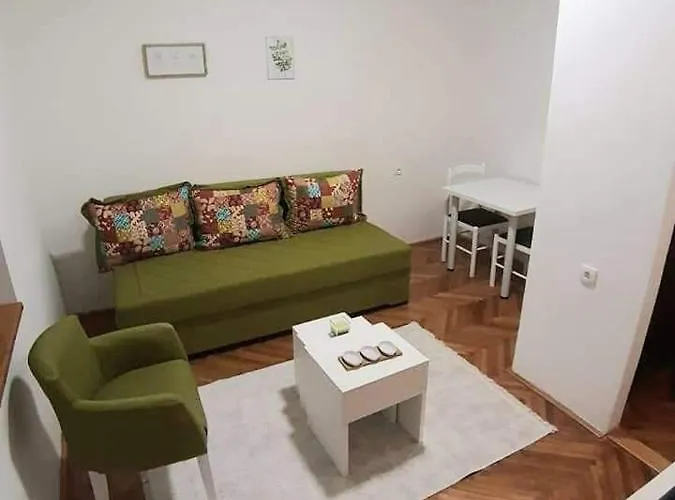 Small&cozy Daire Podgoriçe